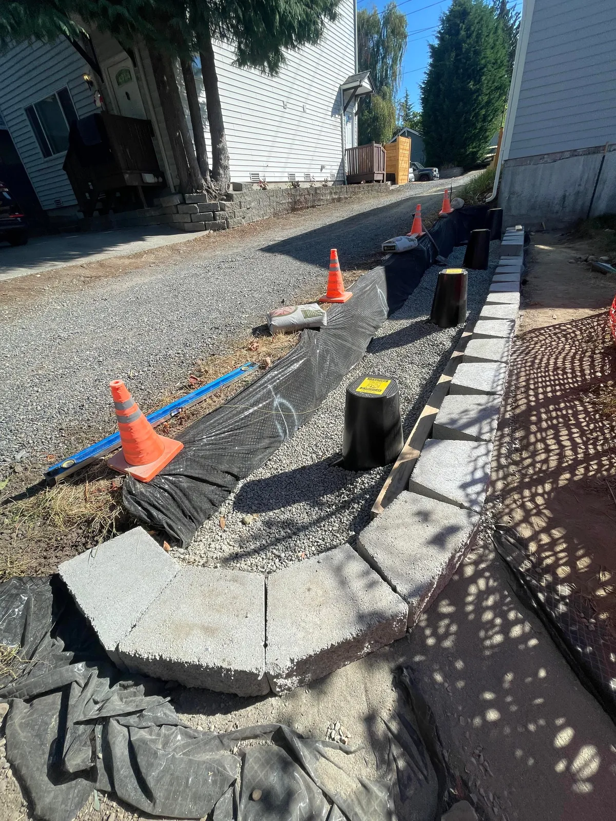 A few years ago my rotting fence fell over so I decided to build it back better.