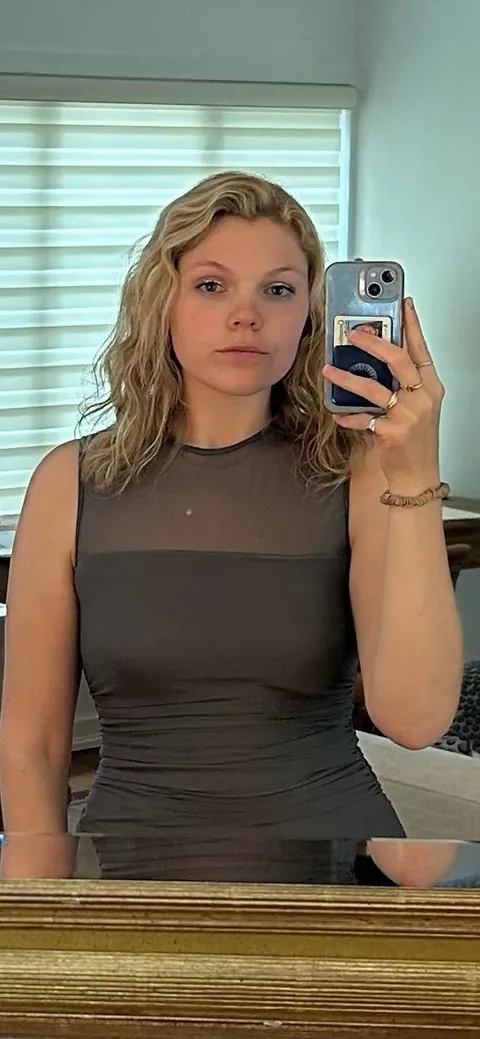 Would this dress be appropriate for a wedding?