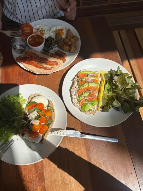 meals throughout Thailand