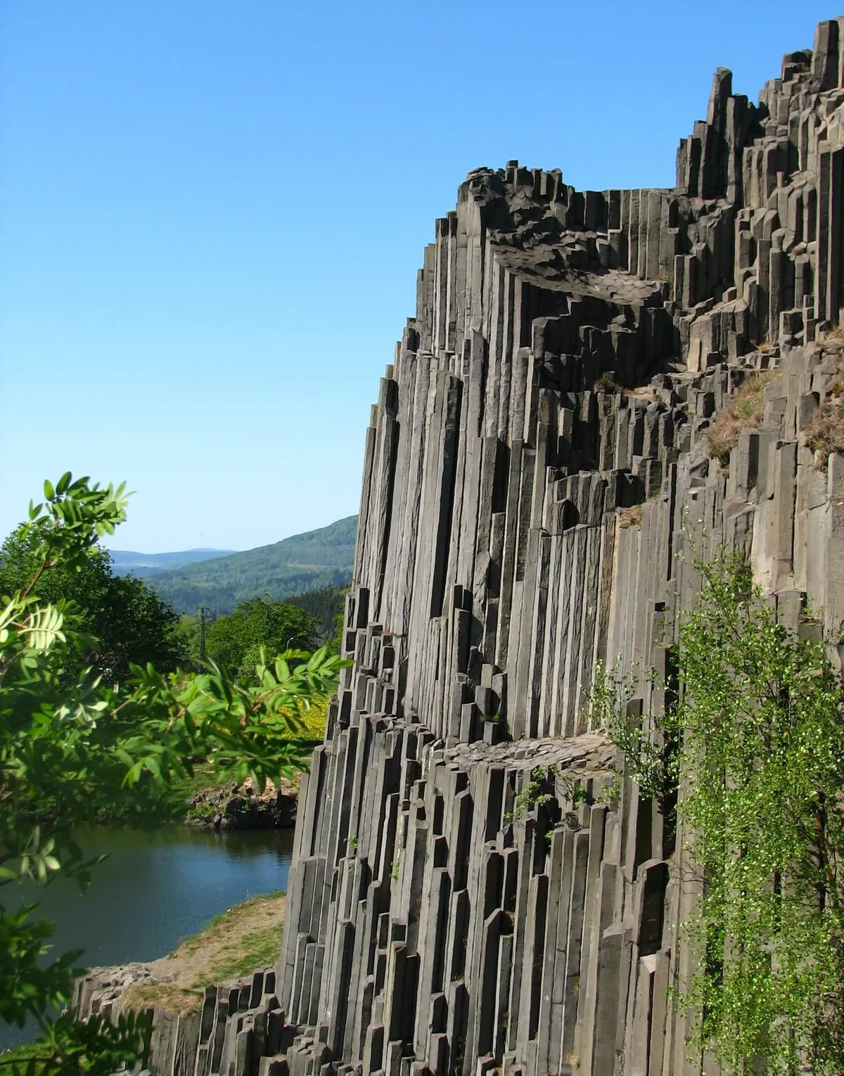 🔥 Panská skála - natural landmark of basalt rock columns in northern Bohemia, Czech Republic 🔥