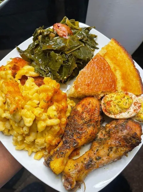 [Homemade] Baked Chicken, Collard Greens, Mac &amp; Cheese With Deviled Eggs and Cornbread