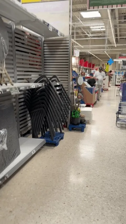 These small tits look great here