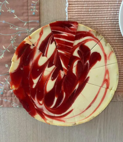 One (maybe 2?) slices swapped in from a different cheesecake.