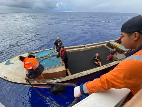 Visiting Pitcairn island