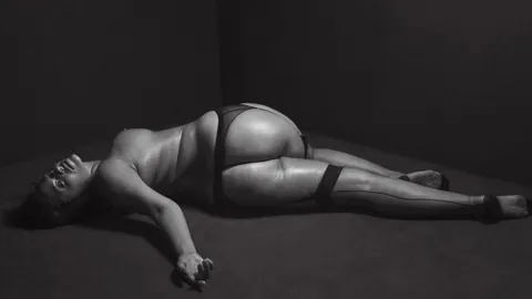 Ashley Graham Nude