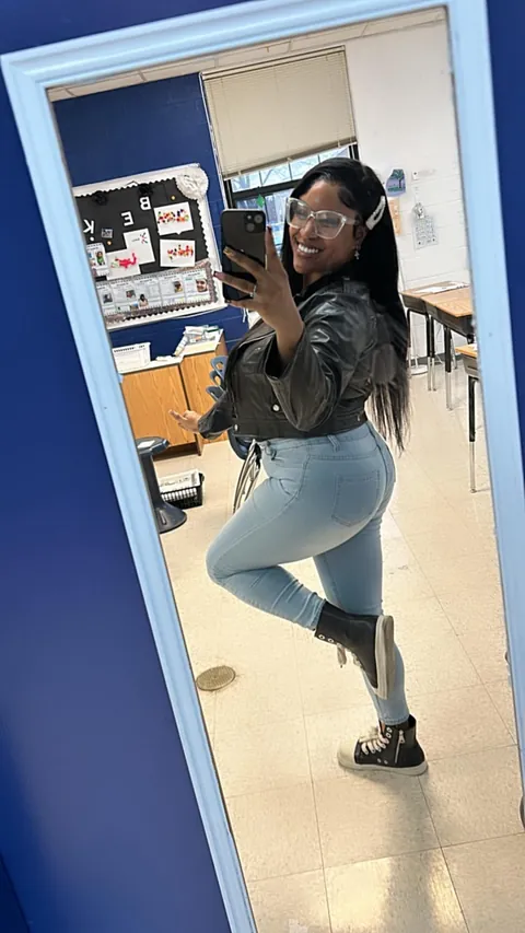 Roast Me😭 I can handle it… I think?