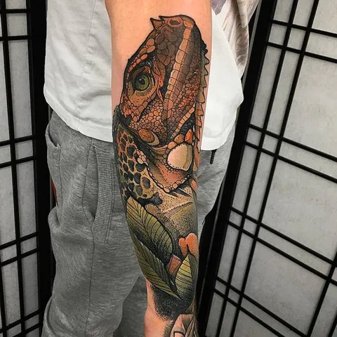 Iguana by Phil Wilkinson @ One Day Gallery, Manchester, UK.