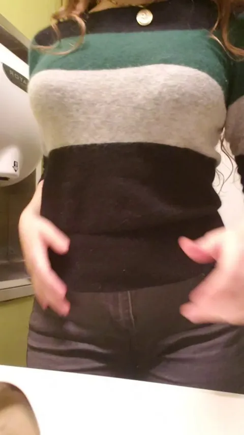 use me in public? (18f)