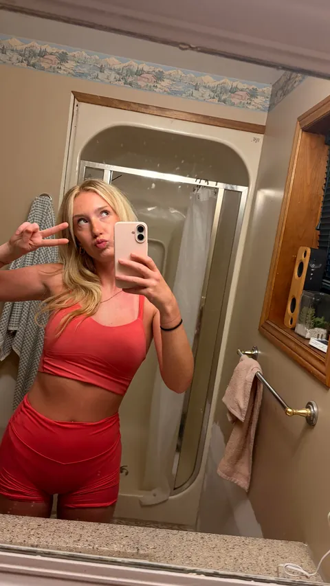 Am i hot? 18f