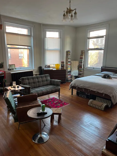 Boyfriend’s Studio Apartment