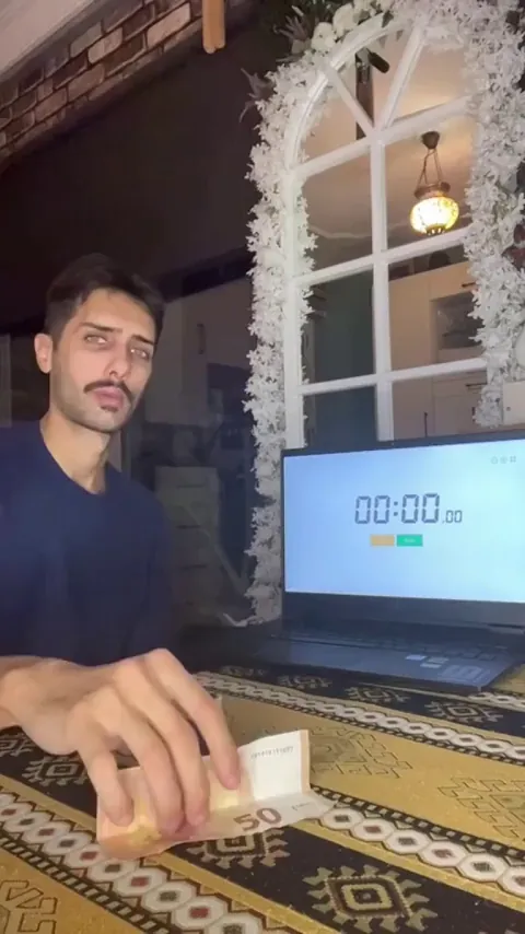 bro's faster than light