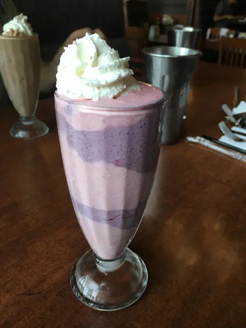 [I ate] Strawberry-BlueBerry Milkshake