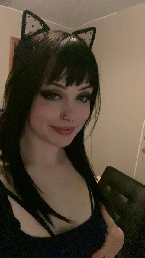 POV: your last look before I make your face my own personal chair 😍💦🤤