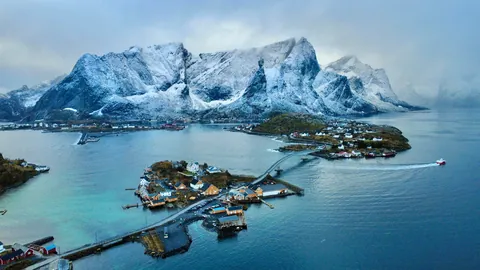 Lofoten Islands, Norway - 2 weeks trip and only 1.5 good day