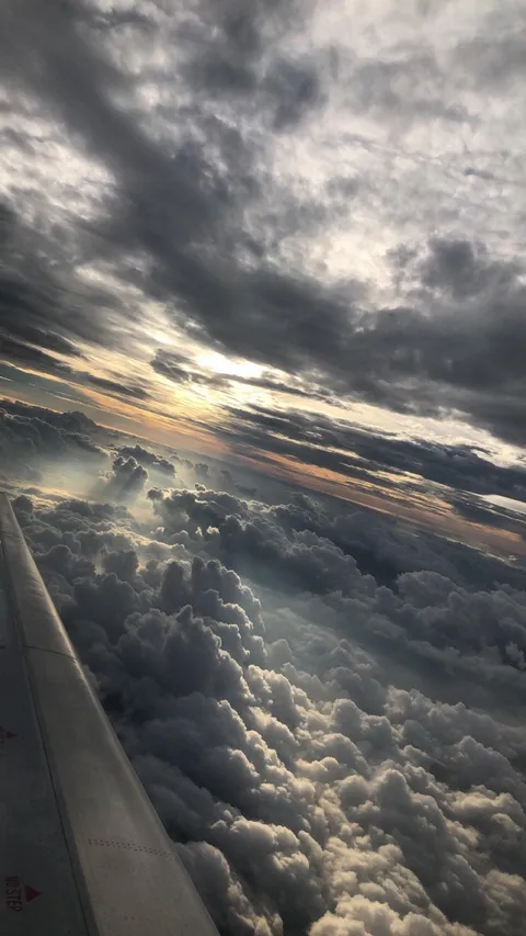 Picture of the Sky from a plane