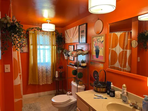 Before and after restyling my bathroom. I love taking a shit in here