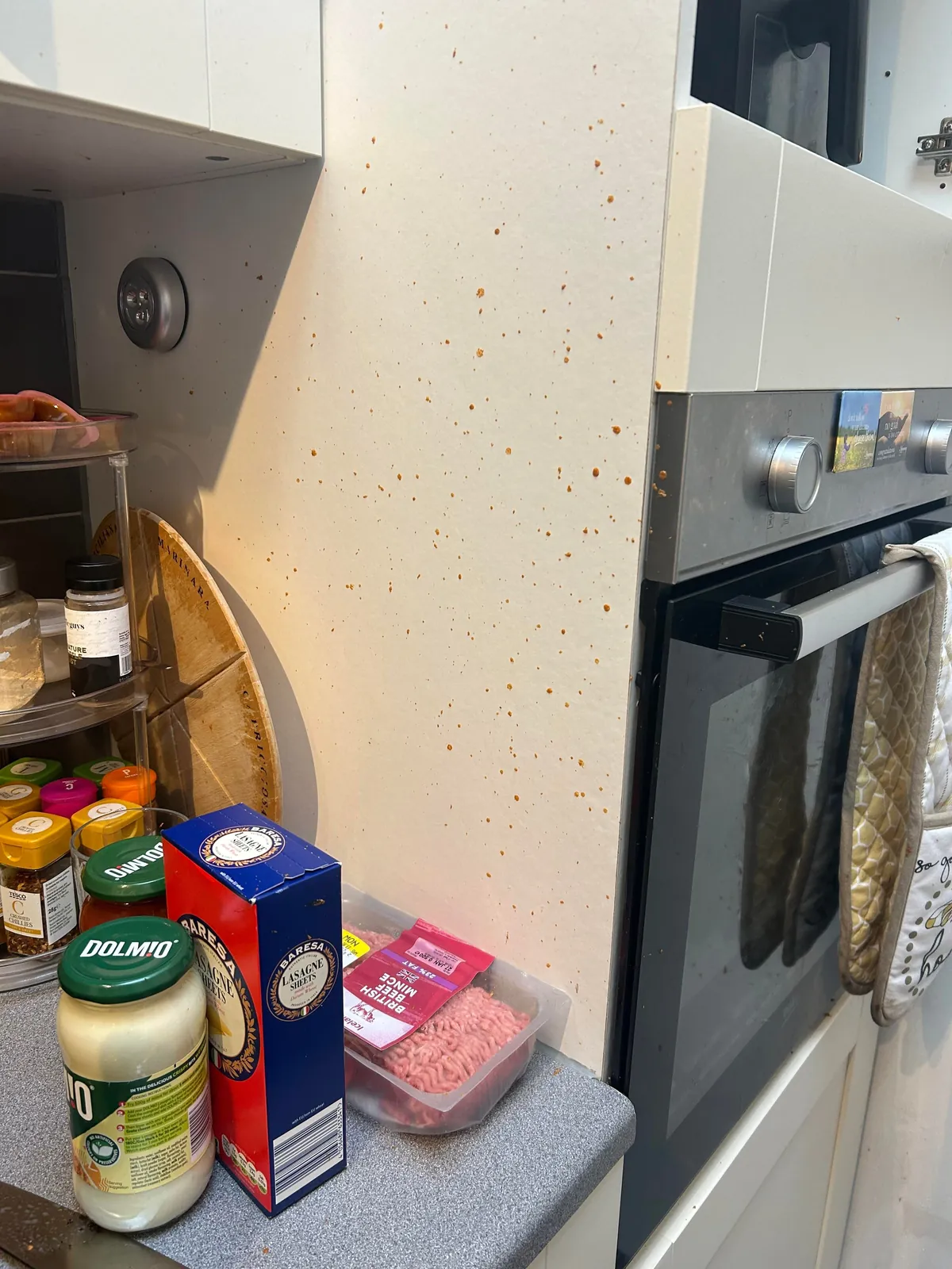 My canned curry sauce exploded in my face