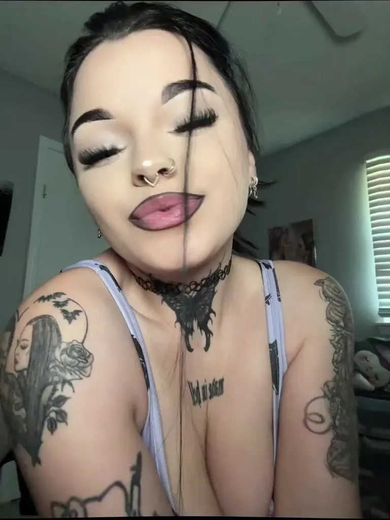 Even tho my face isn't attractive, my boobs definitely are right?