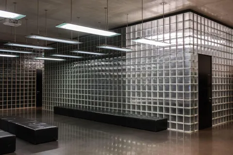 Not even the restrooms escape PETER ZUMTHOR's brilliance. Art house in Bregenz, Austria 1997