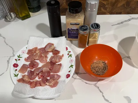 [homemade] boneless wings or saucy nugs or popcorn chicken or something.