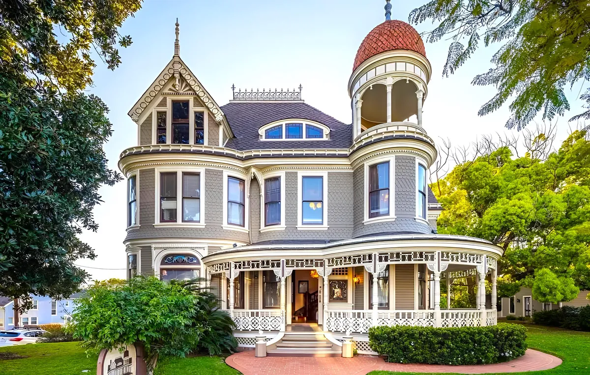 Queen Anne-style house (San Diego, California, US).