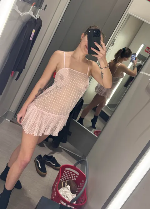 F25 wife who loves to show off and be stretched 💕
