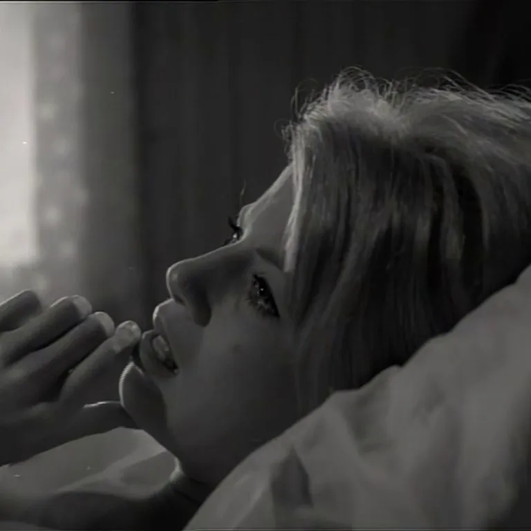 Lorna Maitland- Lorna (1964)