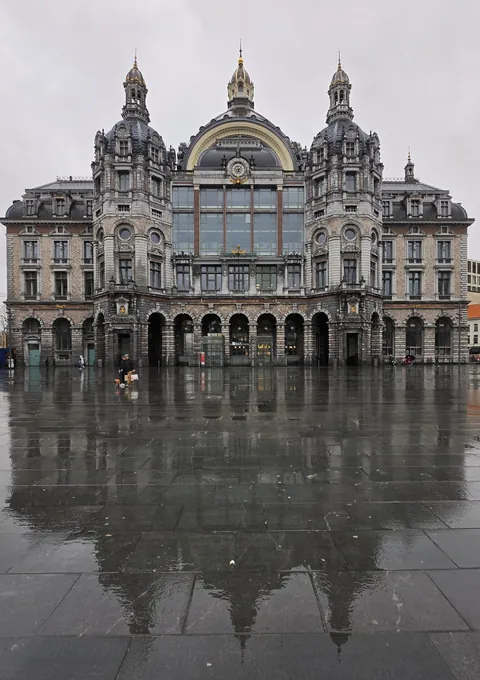 Antwerp Central Station (Antwerpen-Centraal), often nicknamed the "Railway Cathedral," is one of the most spectacular train stations in the world. Opened in 1905, it combines majestic neo-Baroque architecture with modern infrastructure spread over several levels. [OC]