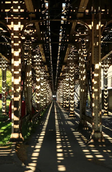ITAP of Red Line train ramp during the noon in Chicago.
