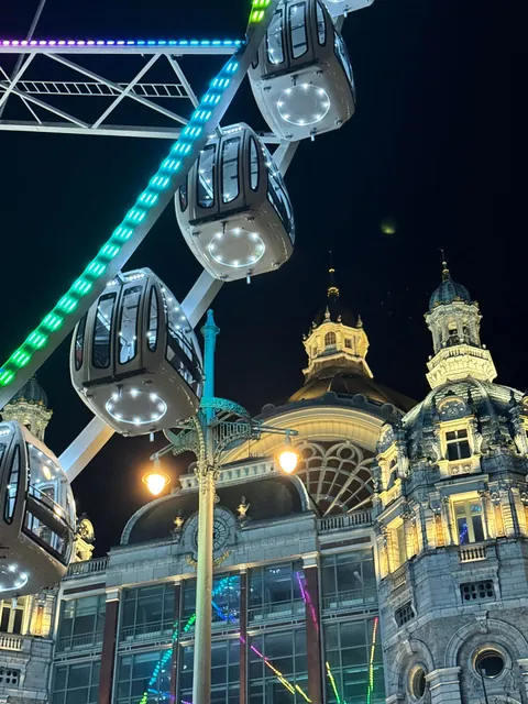 A day in Antwerp, Belgium, autumn 2025.