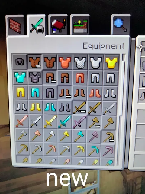 The new update ruined The equipment inventory tab on bedrock