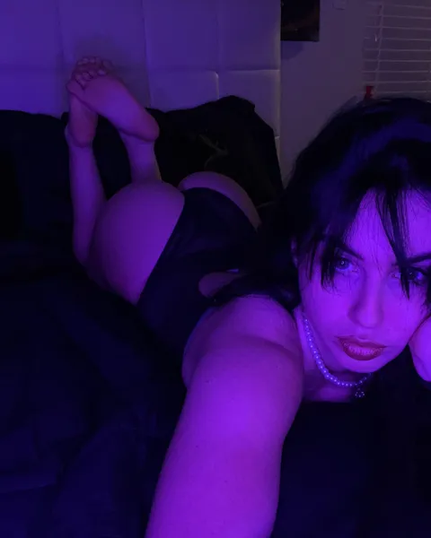 I’m just 120 pounds, so i guess you could say i’m a little petite treat