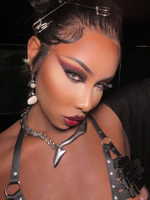 alt makeup..but make it glam