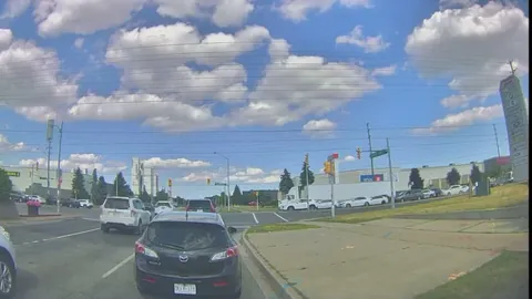 [OC] Driver uses the sidewalk to skip traffic…