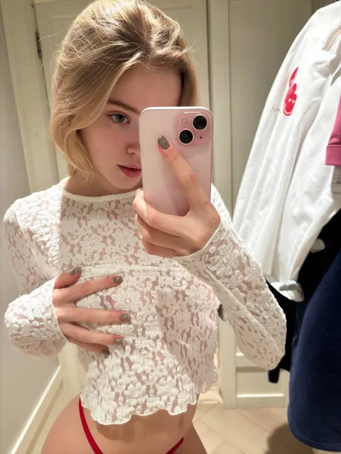 I prefer to stay naked in the locker room