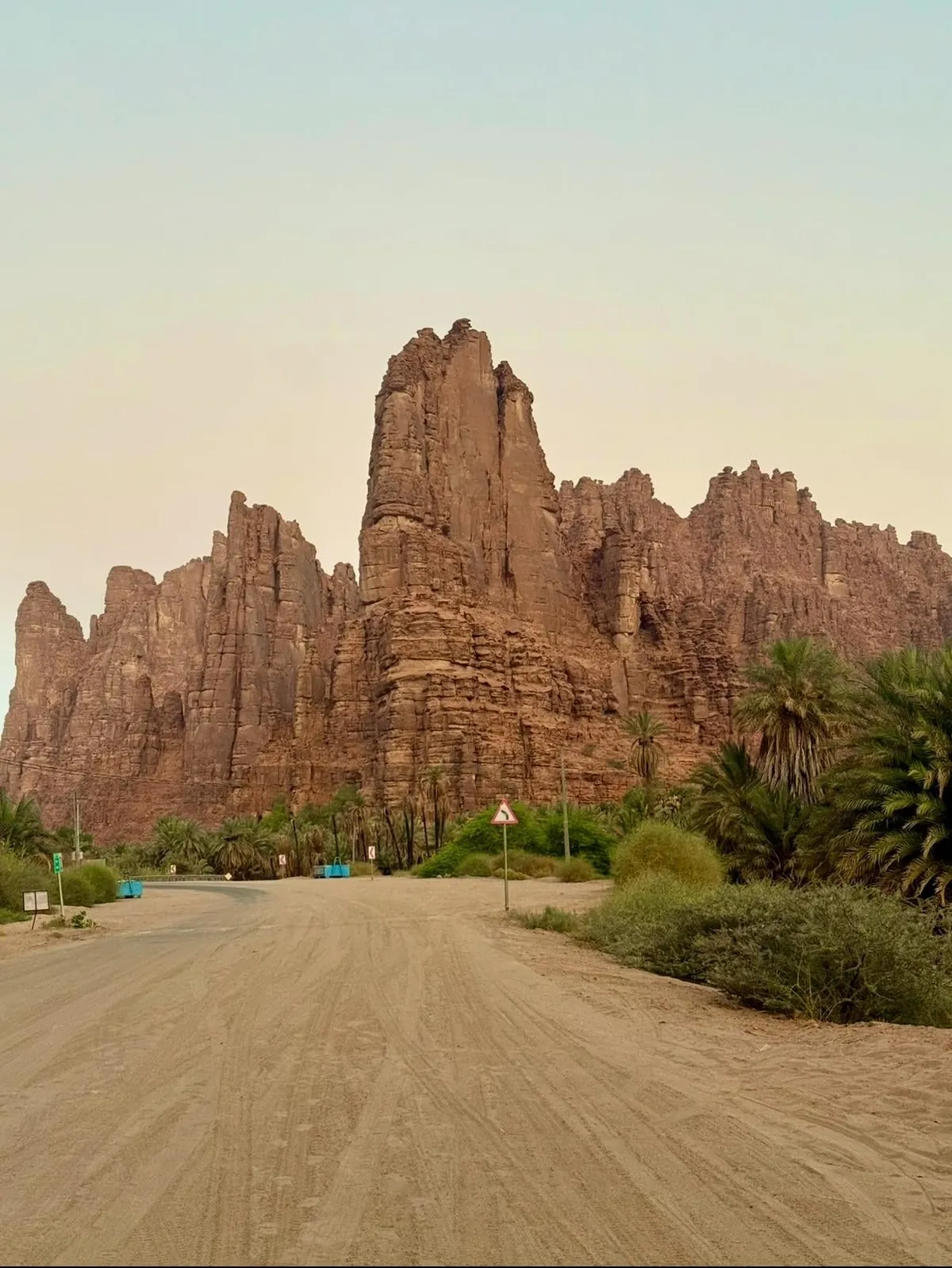 Traveled around Saudi Arabia for 9 days and it was an interesting experience. Trip report below