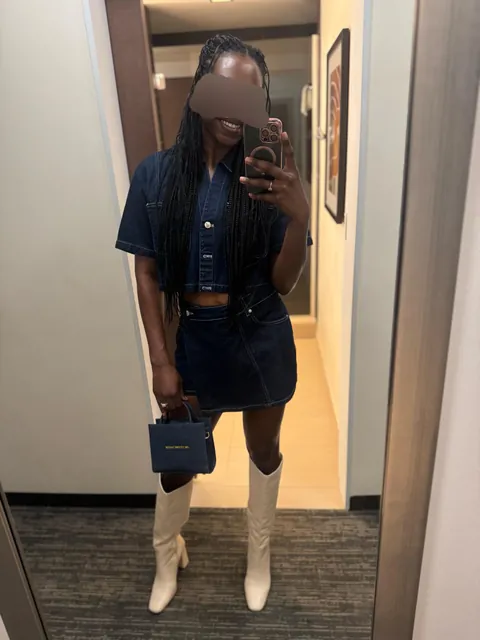 32, married, mom of 4, do you fuck milfs?