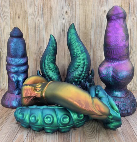 Monday customs from the bards!!