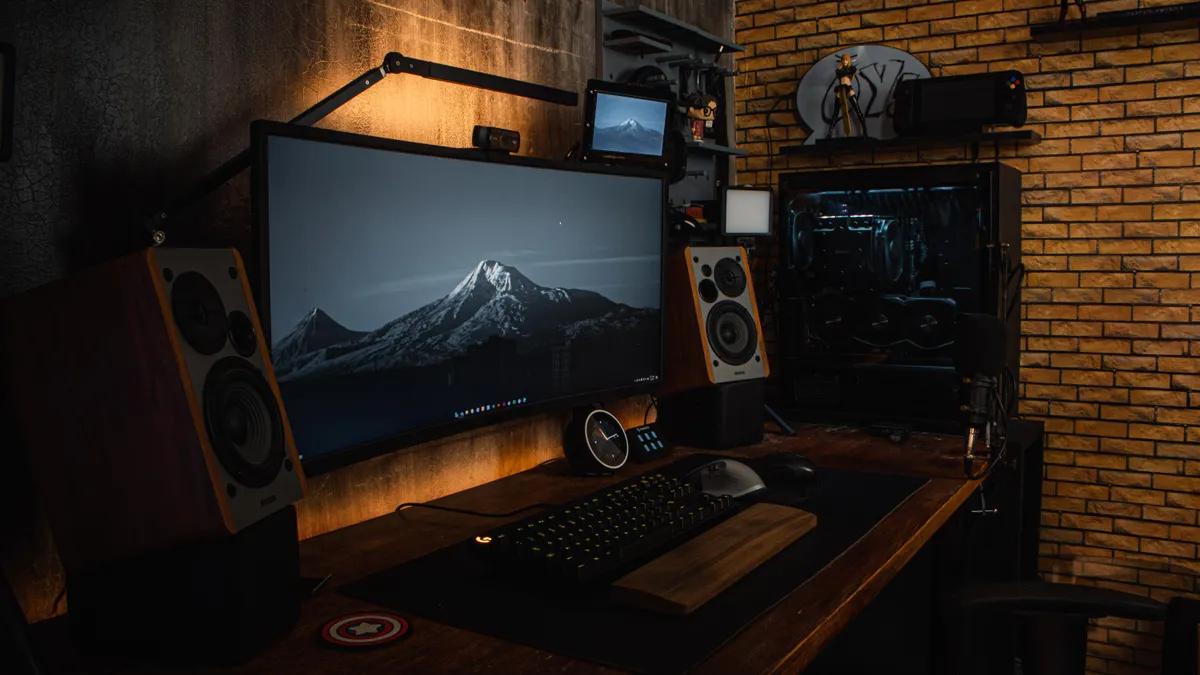 Warm light is the way!