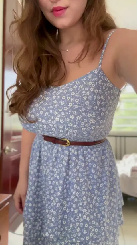 one quick swoop of my dress and you'll see my treasures ;)