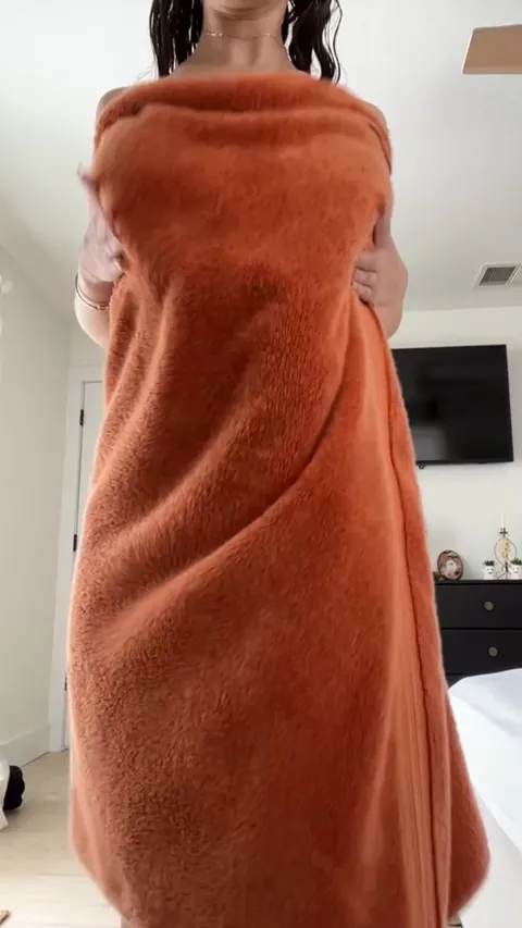 The best tits &amp; bush in town ✨