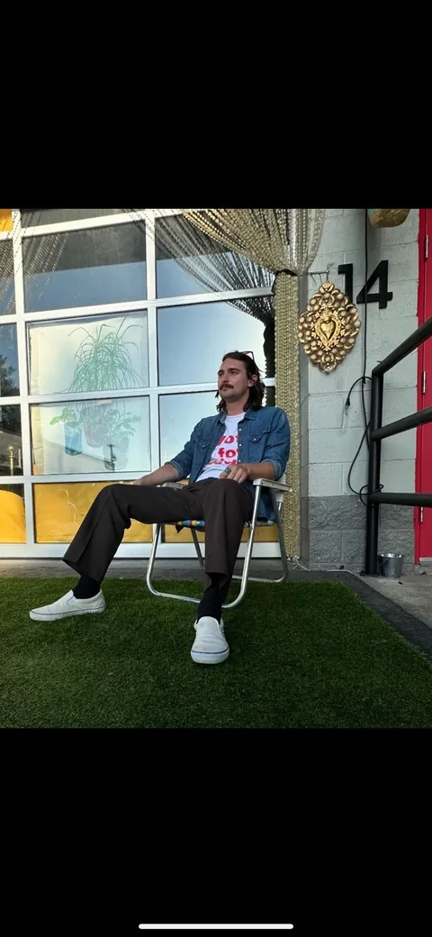 Jealous of my boyfriend’s effortless style 