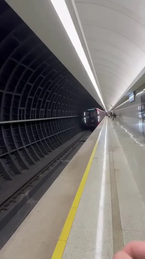 Kudos for the nice work, mister train driver