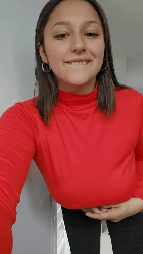 milk flow… Fresh and creamy🥛