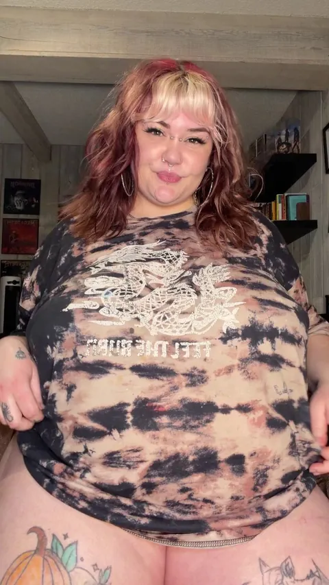 Big t shirts can be deceiving 🤭