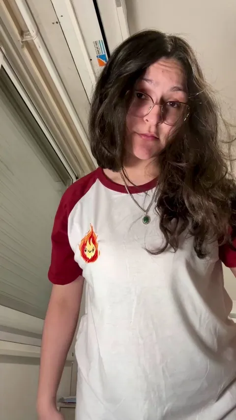 My new bra is struggling to keep my secrets.