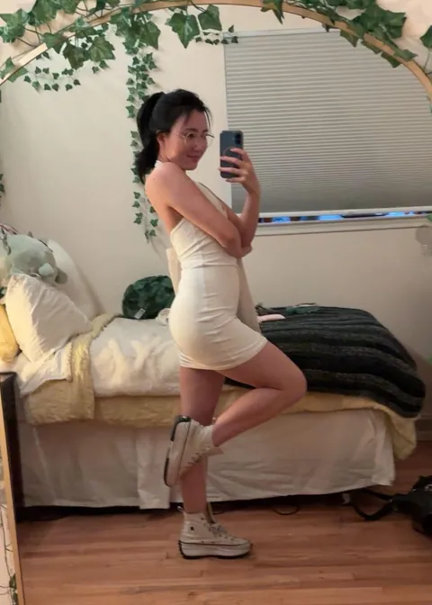 Do we dress up or dress down. 👠 👟