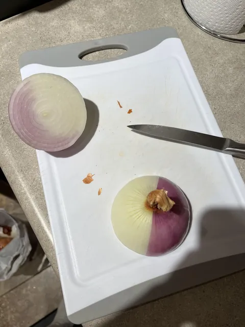 cut into an onion and it was half red half white
