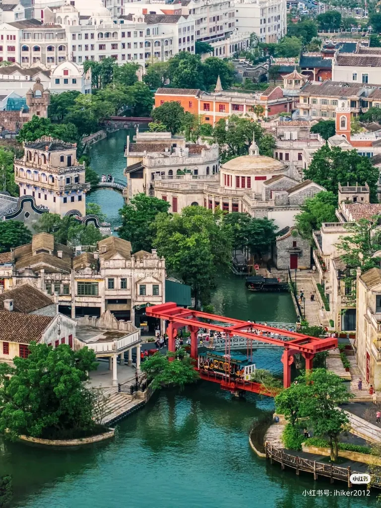 Anyone else here a fan of Nanyang architecture? This is the historic district of Kaiping, China