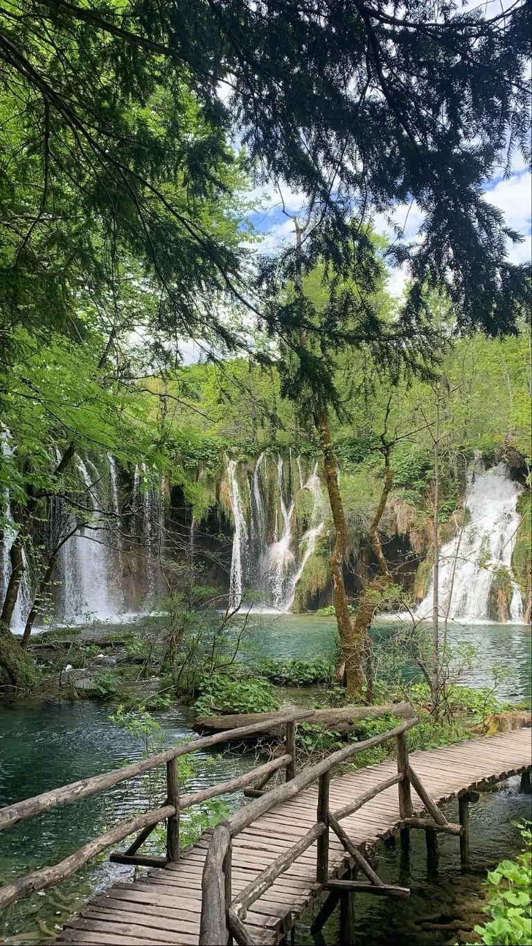 The most beautiful place for me! A guide to📍Plitvice Lakes National Park, Croatia 🇭🇷